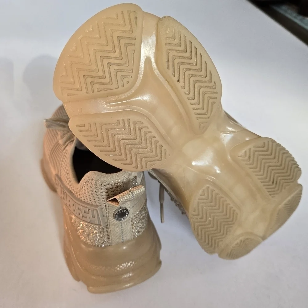 Steve Madden Womens Maxima Beige neutral jewel Sneaker Size 7.5